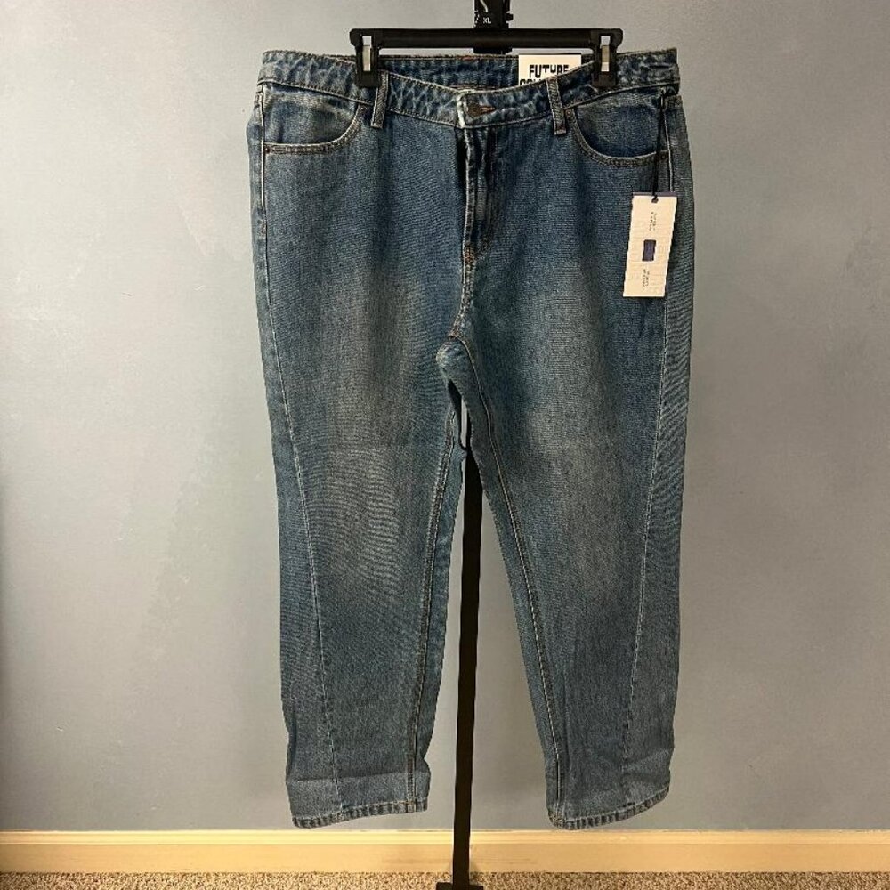 Women's Jeans - Future Collections - Size 16